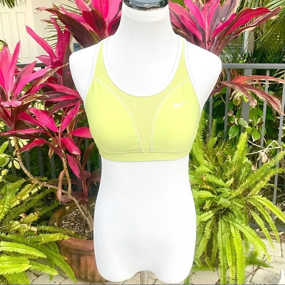 🍍3/$15🍍 Nike Padded Sports Bra